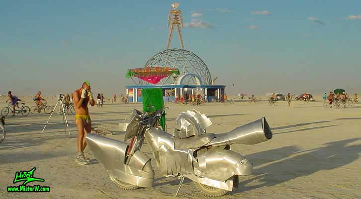 Burning Man 2004 - Photography by Mr.W.