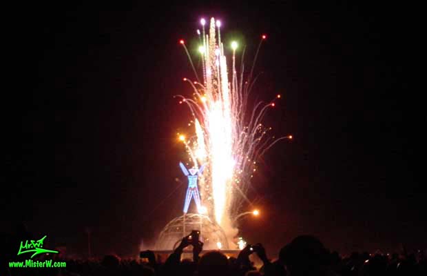 Burning Man 2004 - Photography by Mr.W.