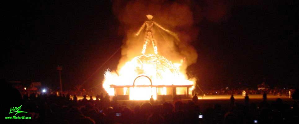 Burning Man 2004 - Photography by Mr.W.