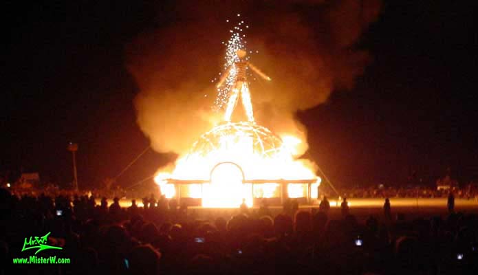 Burning Man 2004 - Photography by Mr.W.