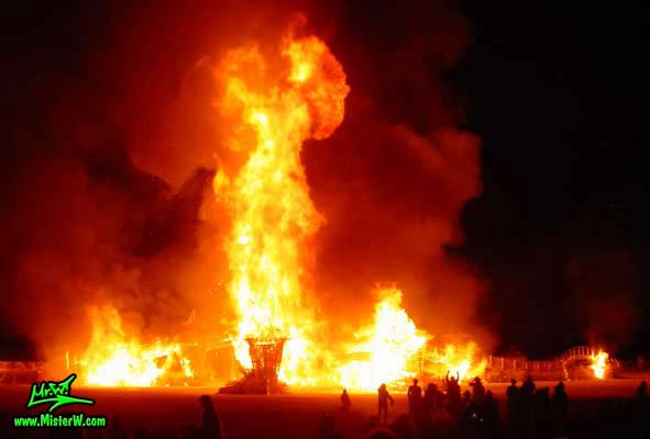 Burning Man 2004 - Photography by Mr.W.